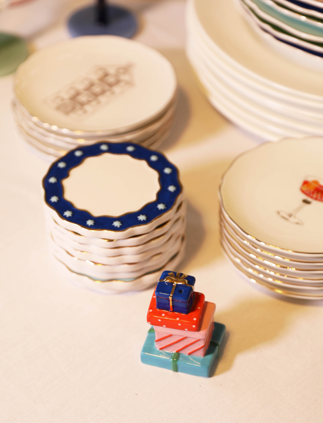 סט 4 תחתיות Garland