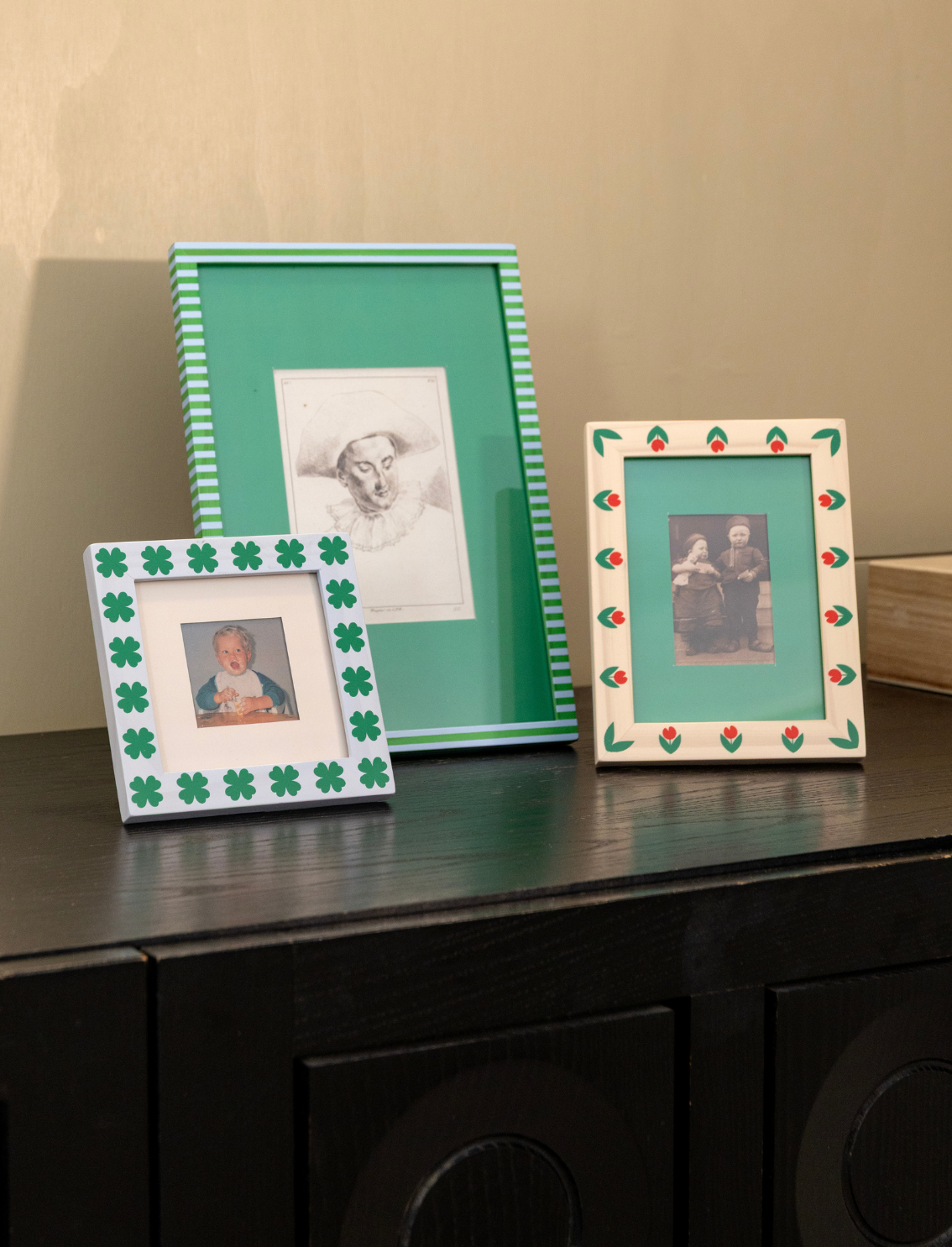 Almost Perfect - מסגרת לתמונה Patch Stripe