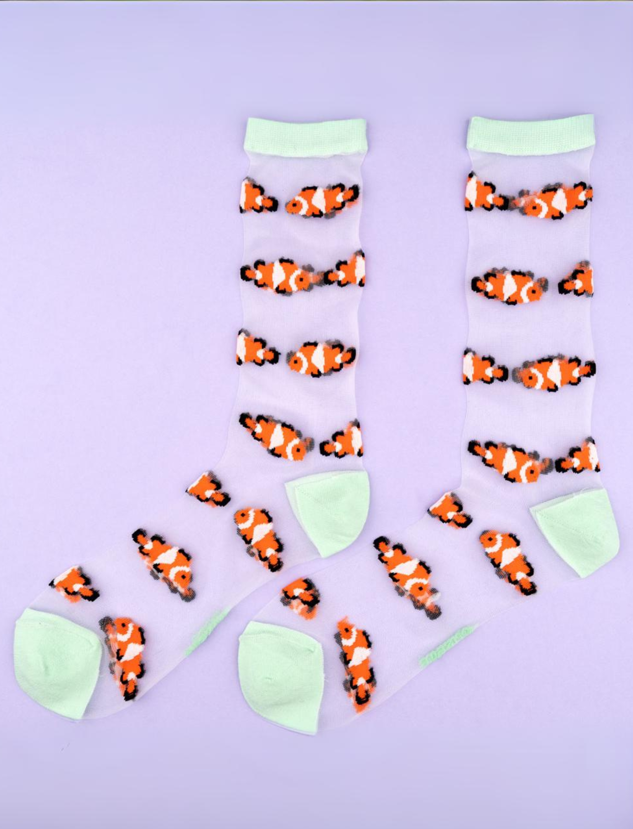גרביים שקופות Nemo