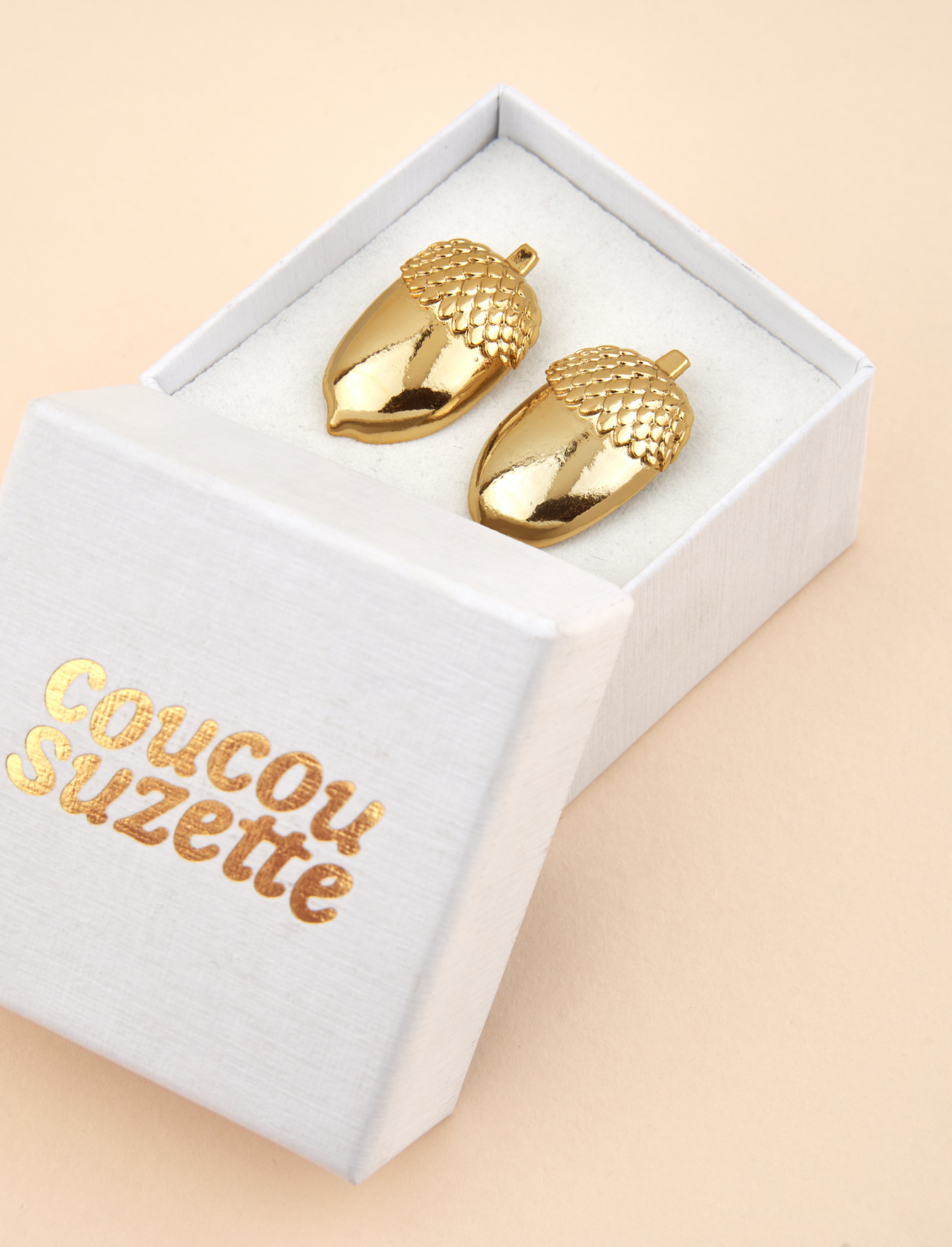 זוג עגילים צמודים Acorn