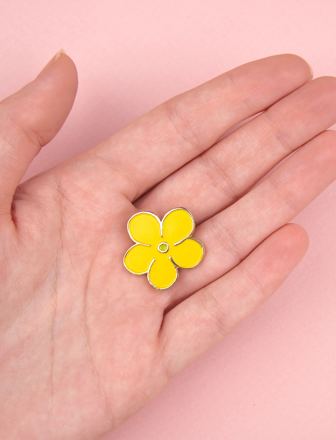 סיכת דש Buttercup