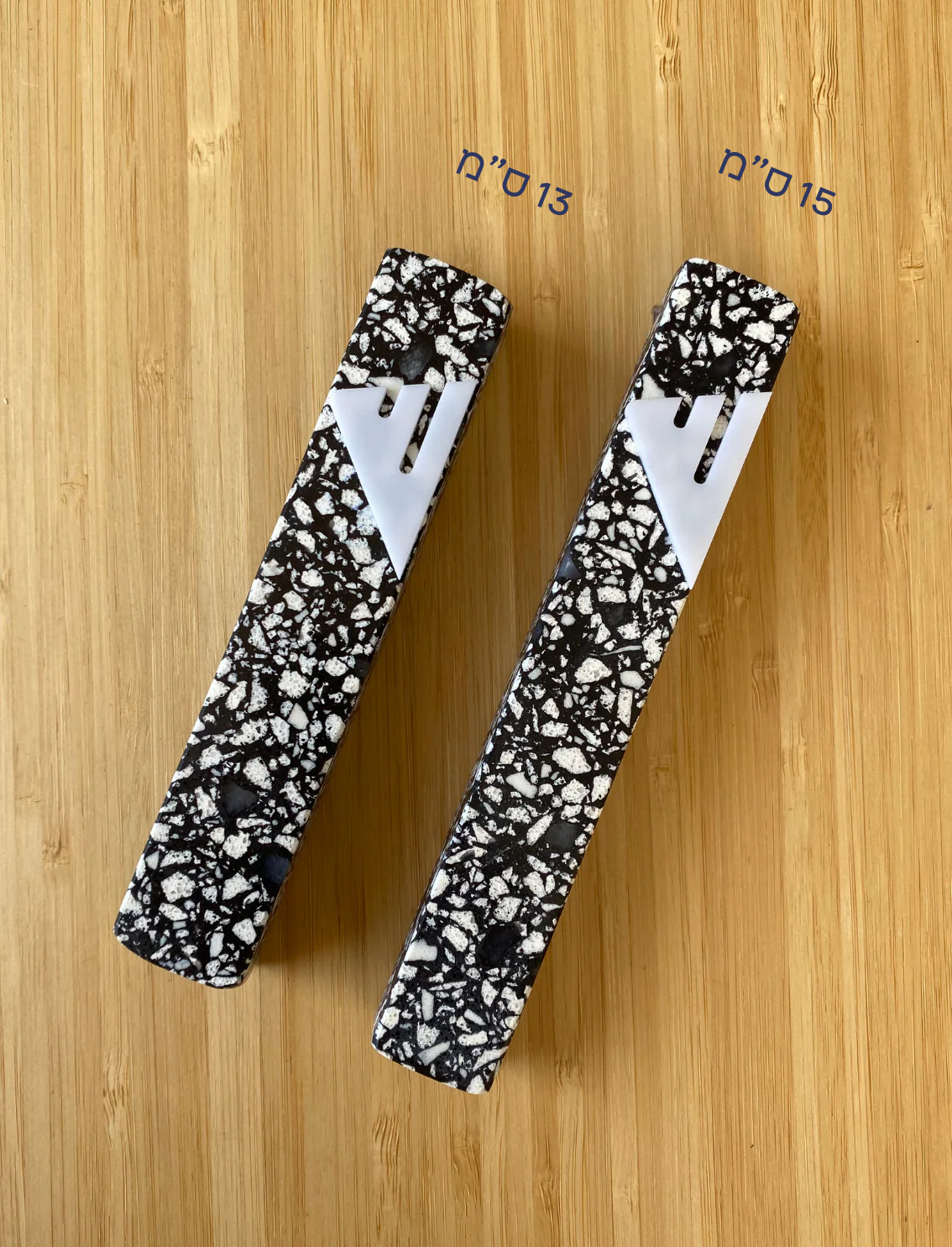 בית מזוזה Black Terazzo