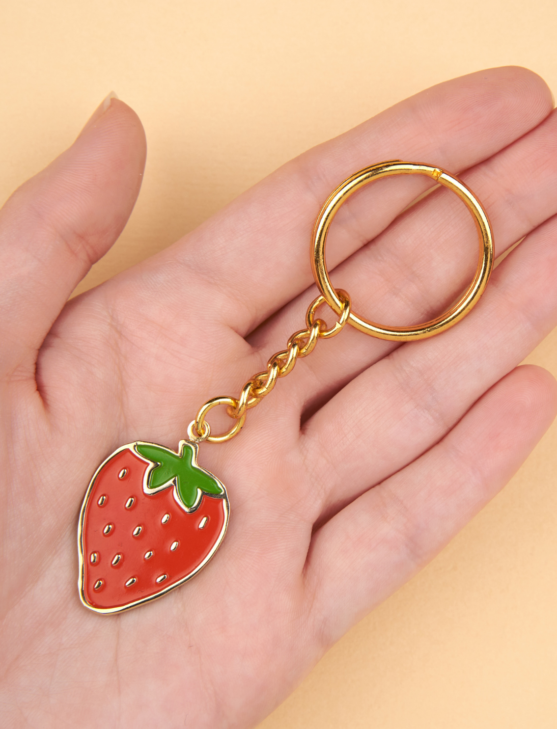 מחזיק מפתחות Strawberry