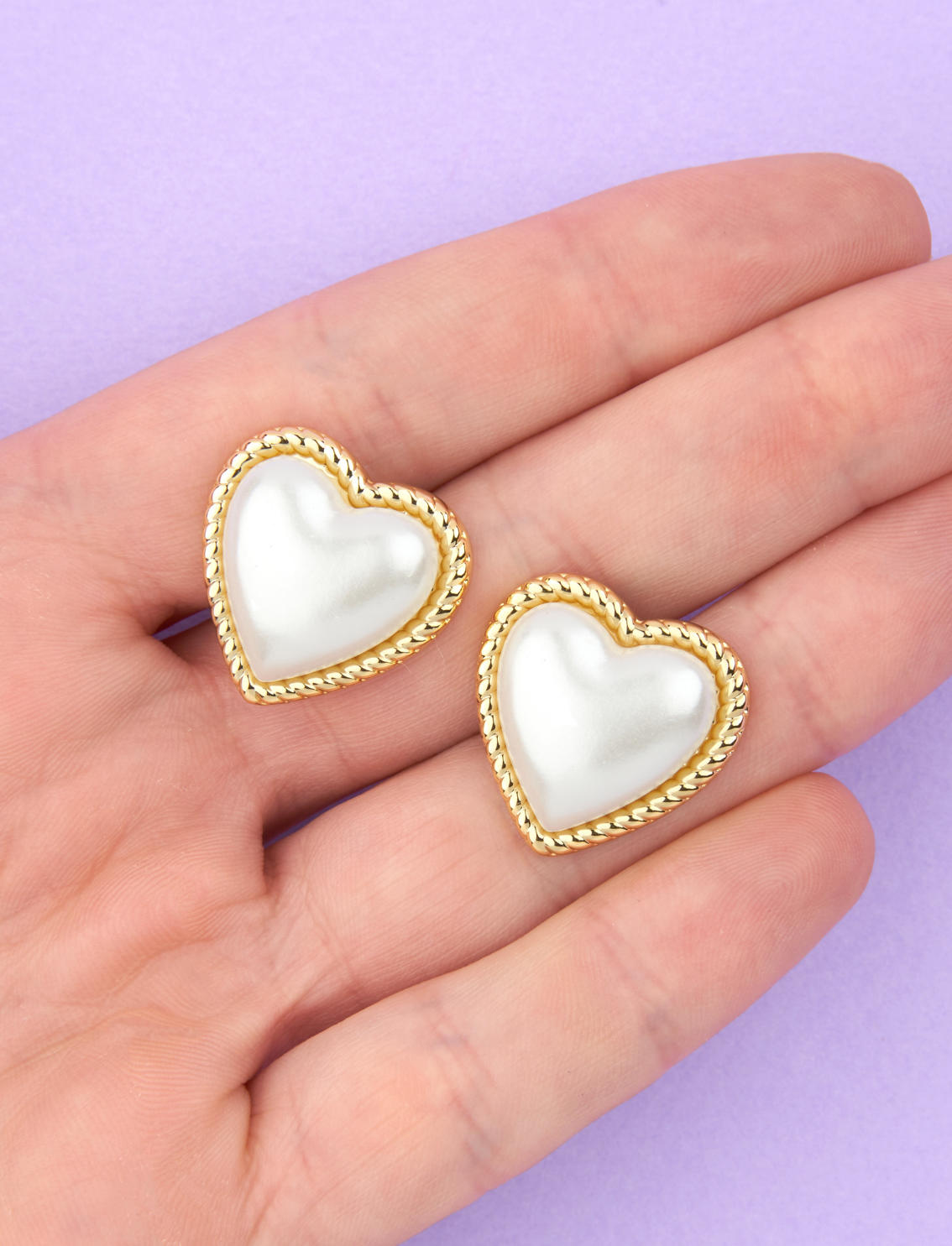 זוג עגילים צמודים Pearl Hearts