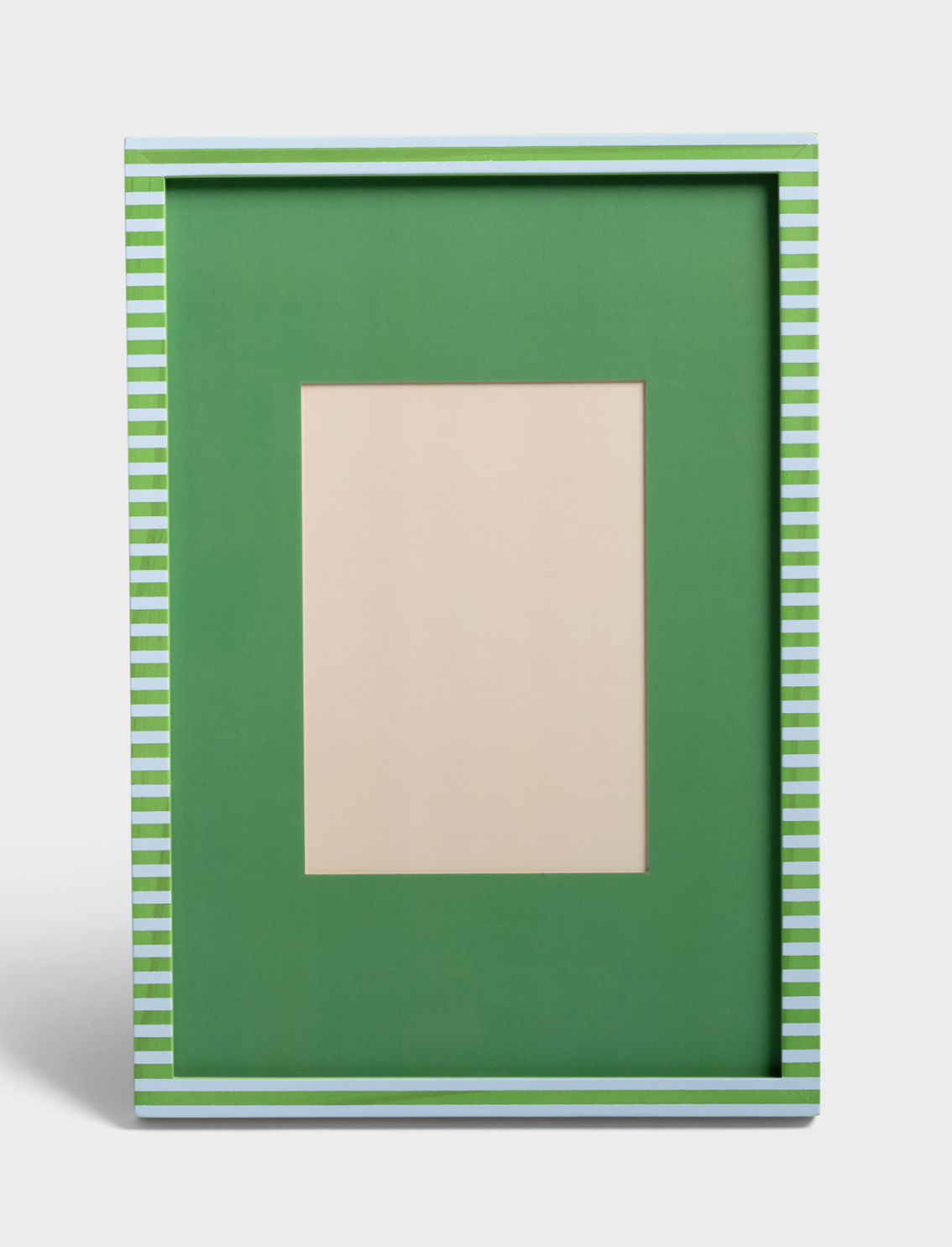 Almost Perfect - מסגרת לתמונה Patch Stripe