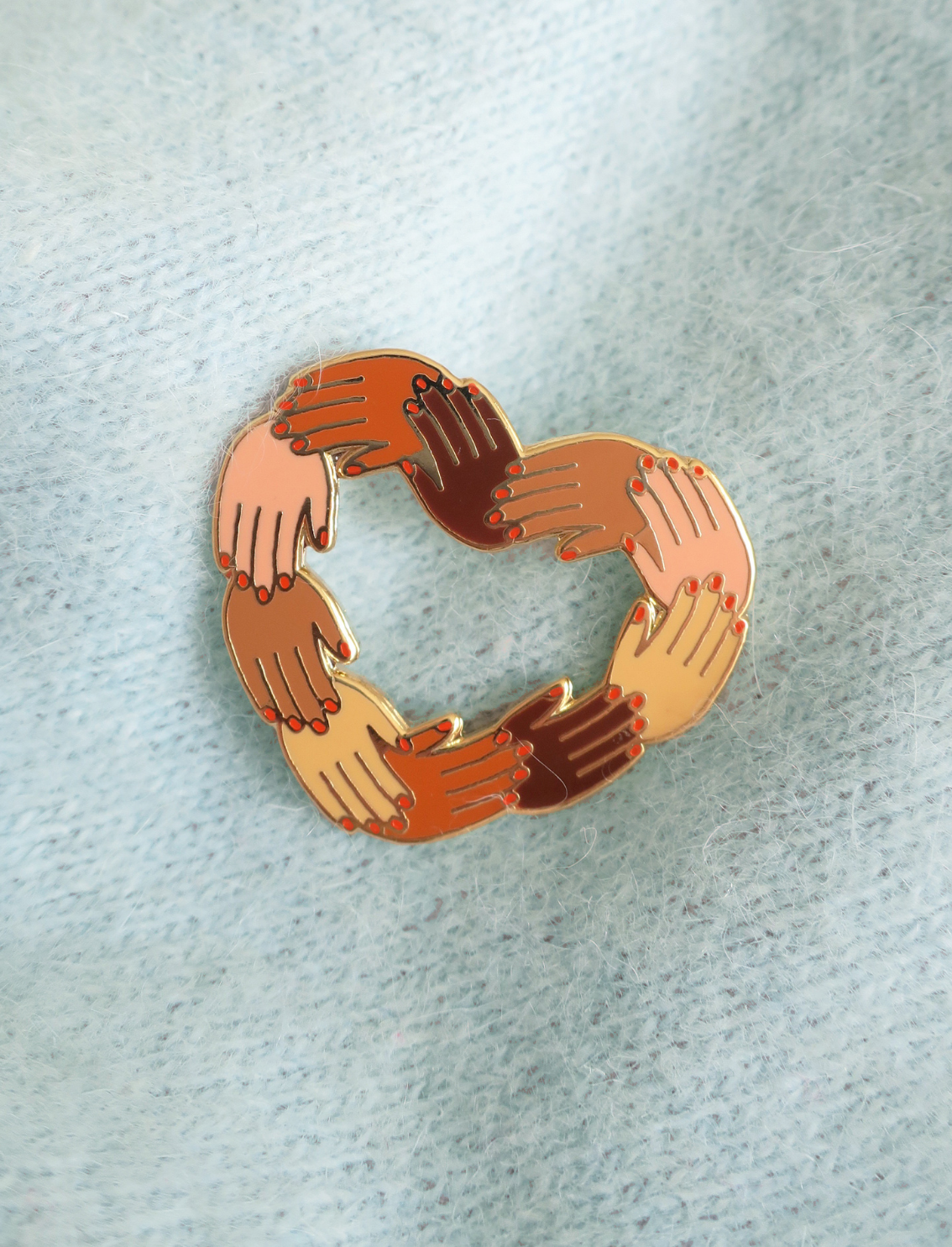 סיכת דש Together