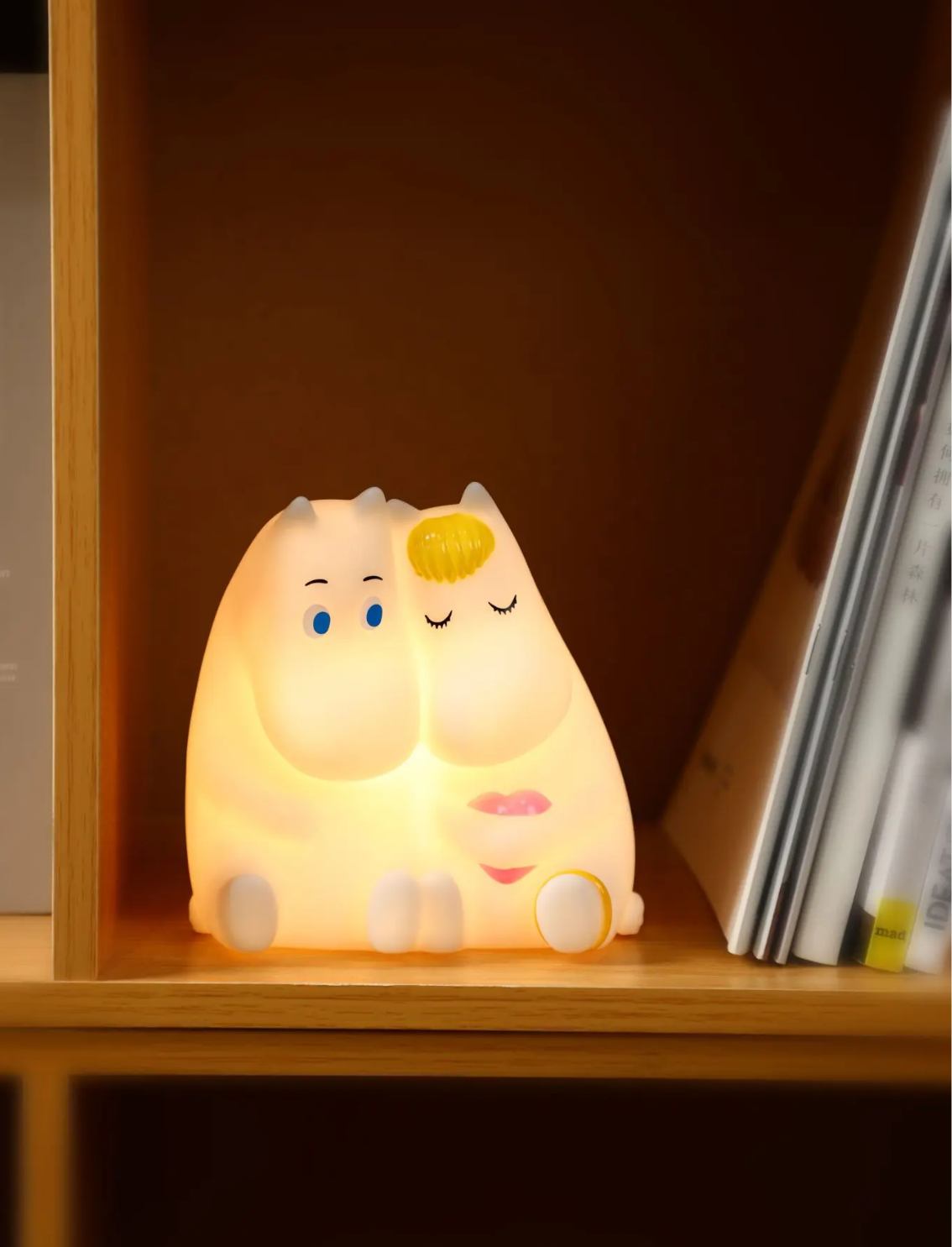 מנורת לילה Moomin Hug