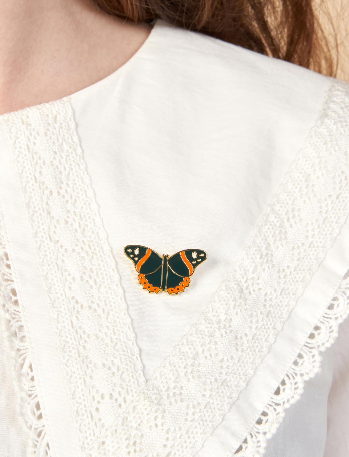 סיכת דש Black Butterfly