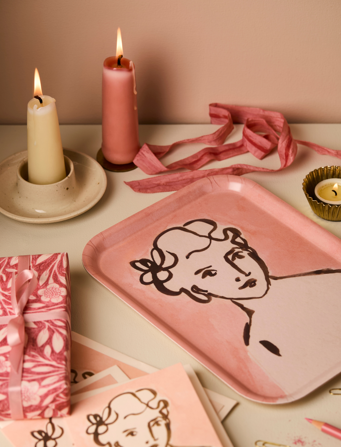 מגש עץ מלבני Divine Woman