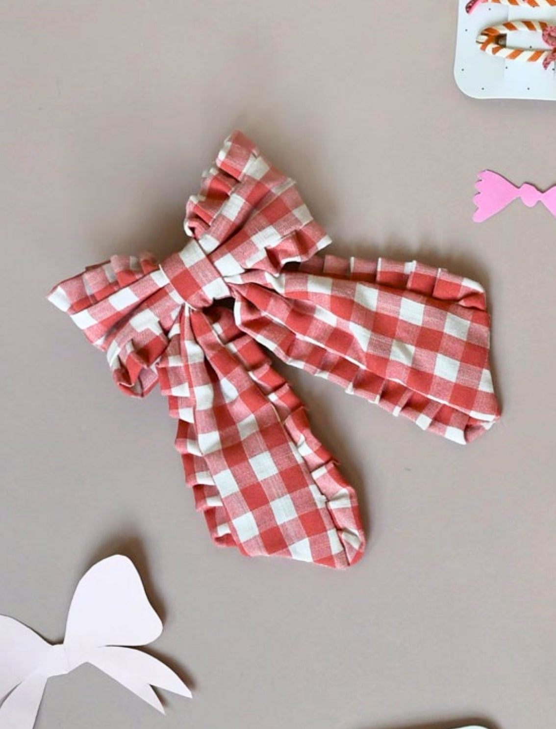 קליפס ברט Gingham Ruffle Bow