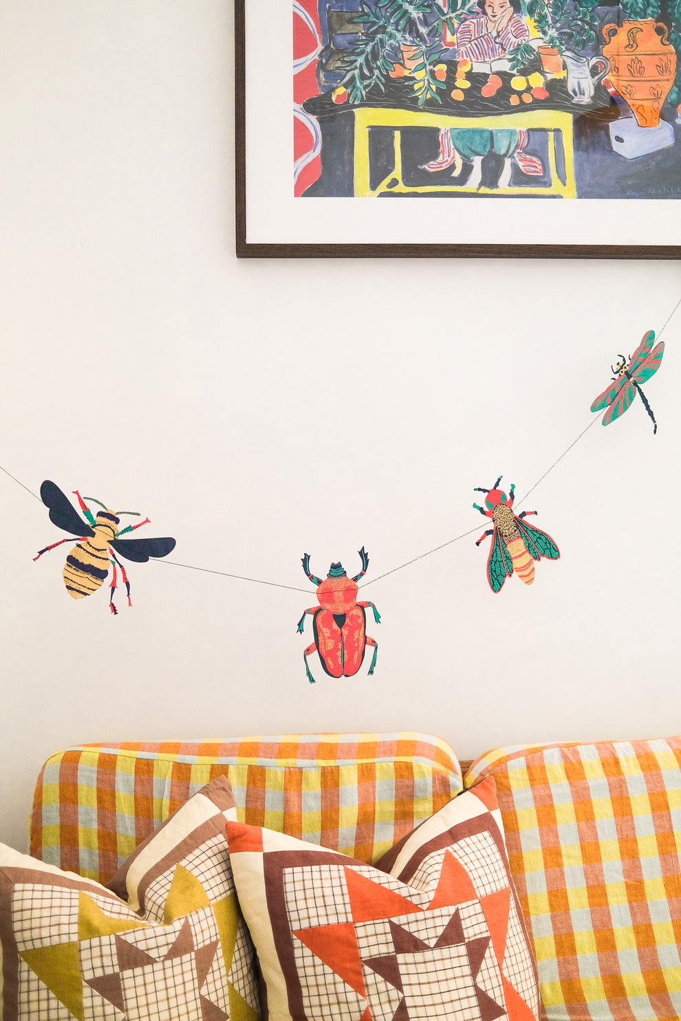 גרילנדת נייר תפורה Insects