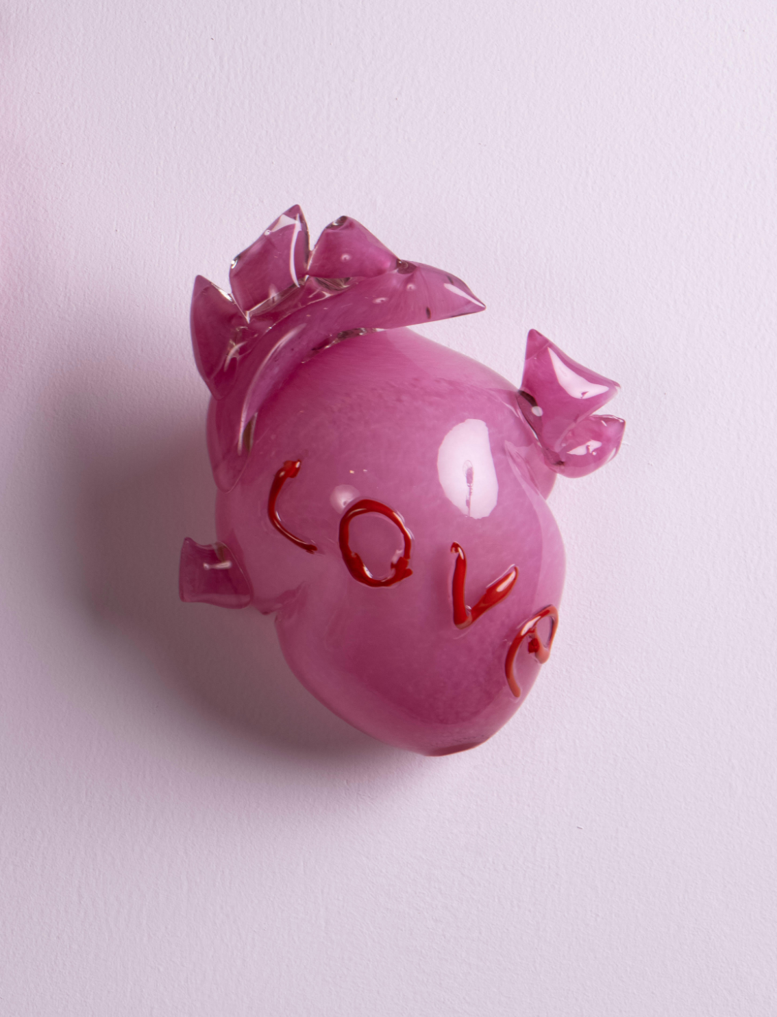 פסל קיר Love Heart