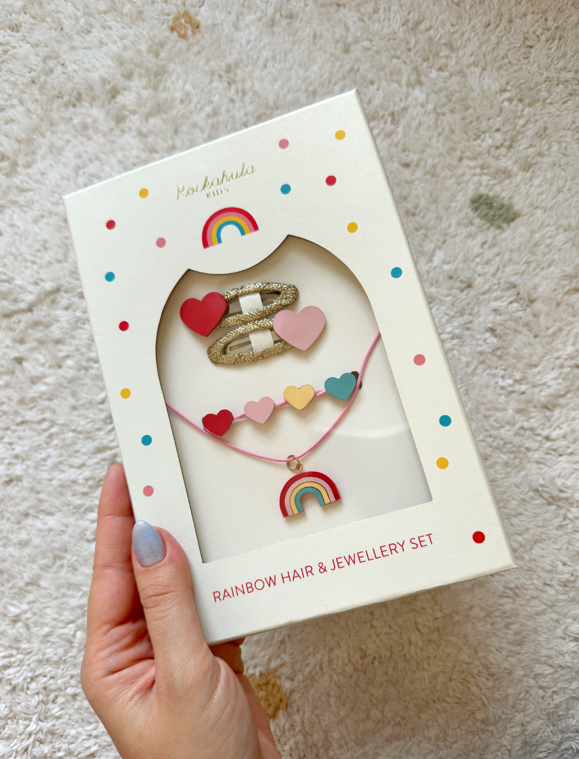 סט תכשיטים וסיכות לשיער Hearts