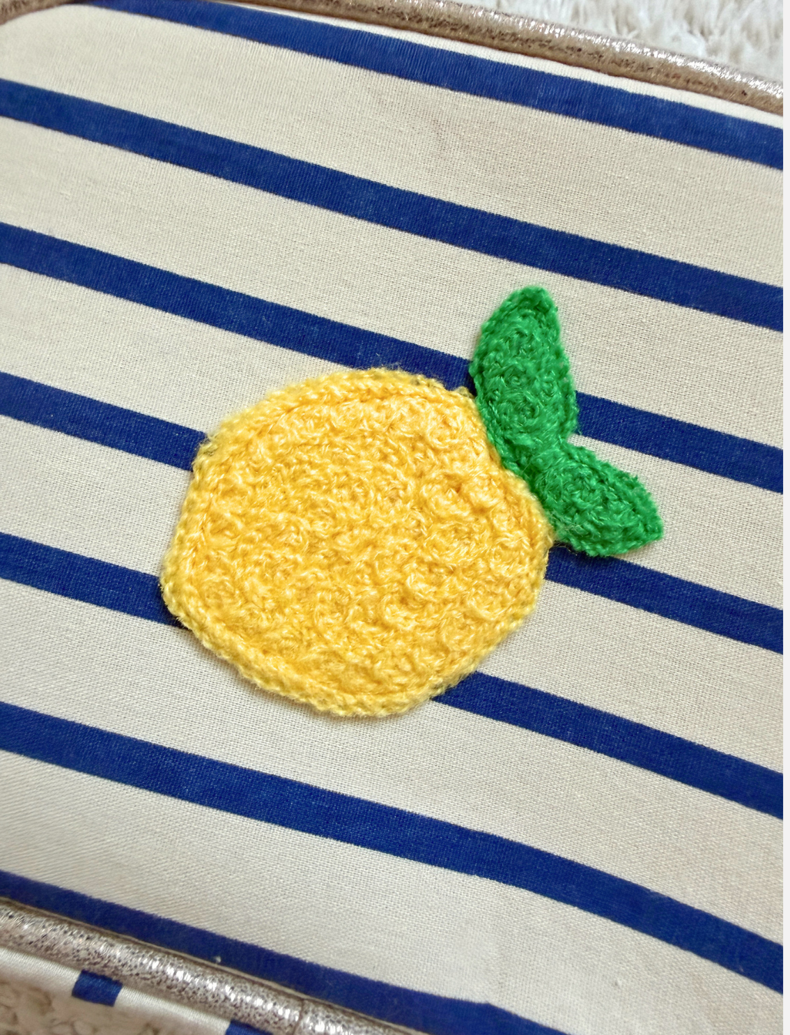תיק צד לילדות Lemon Stripes