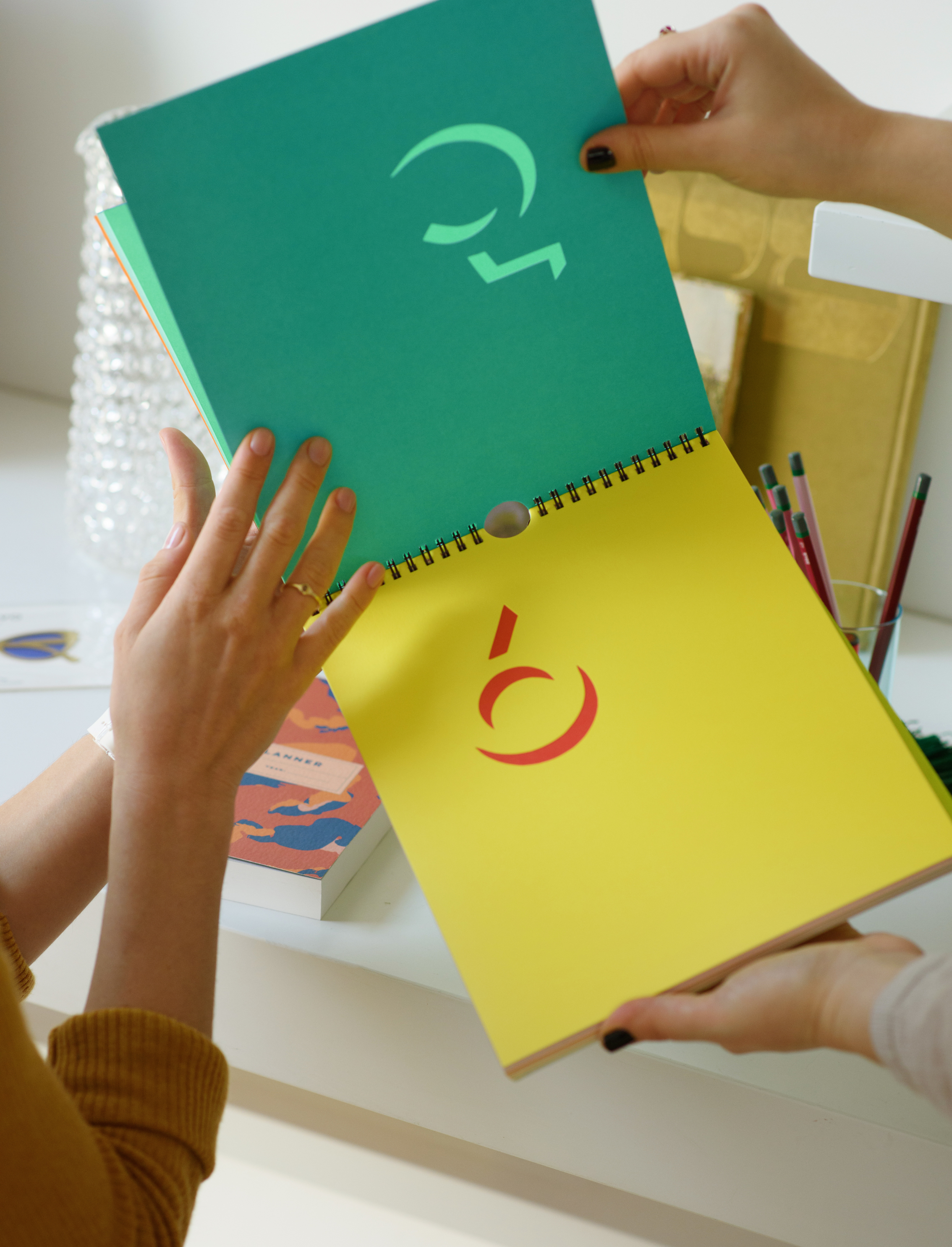 לוח שנה Flip Multicolor