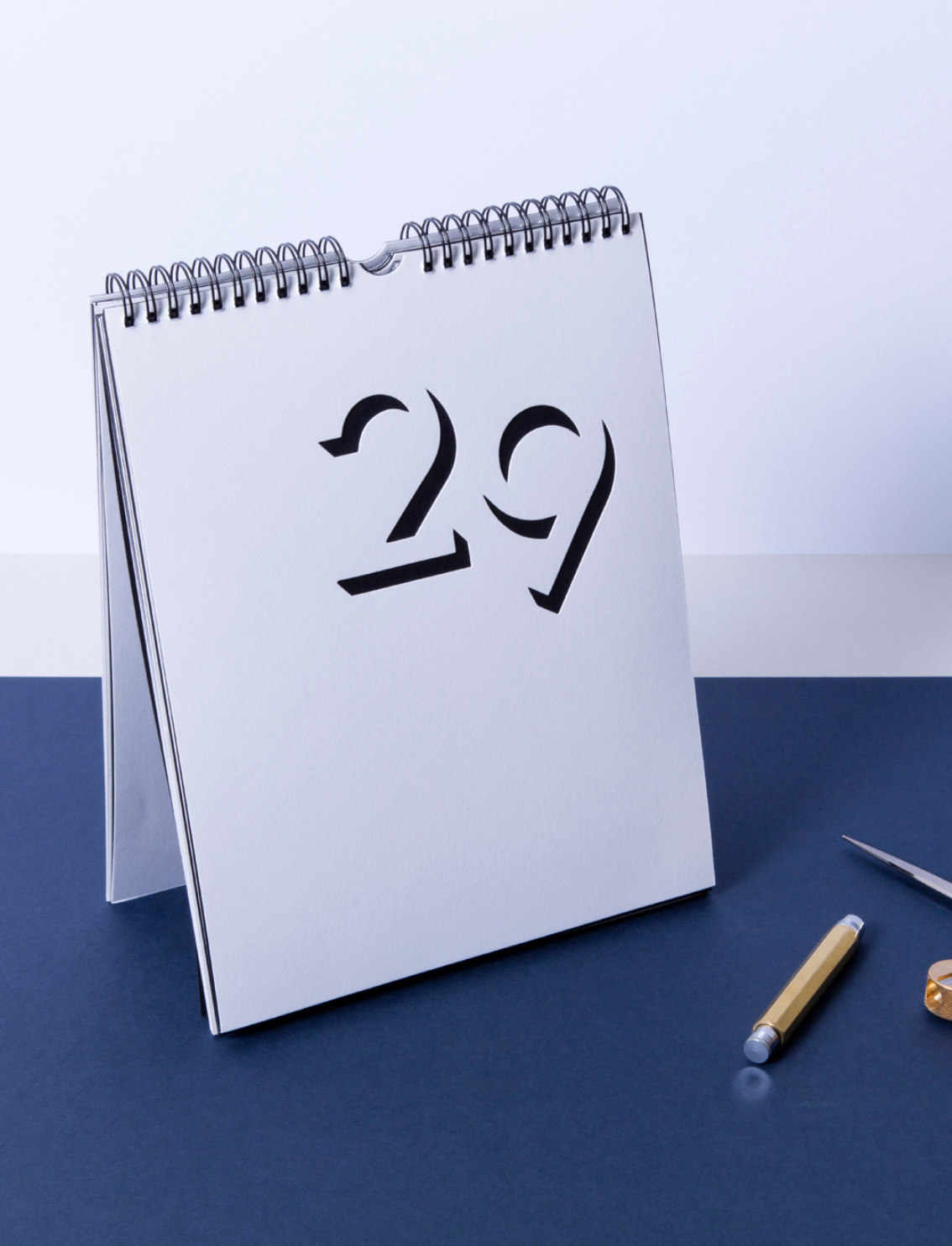 לוח שנה Flip B&w