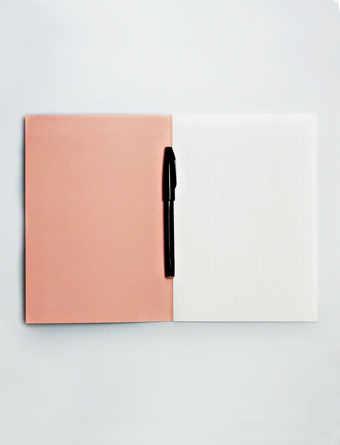 מחברת Shadow Brush A5