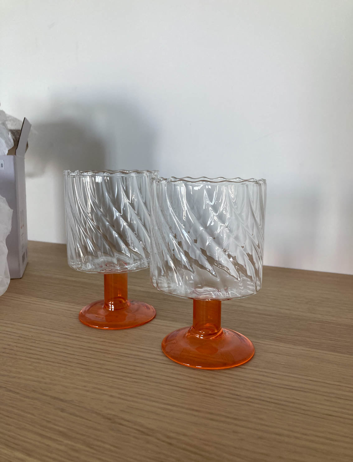 Almost Perfect - סט 2 כוסות Glass Twirl