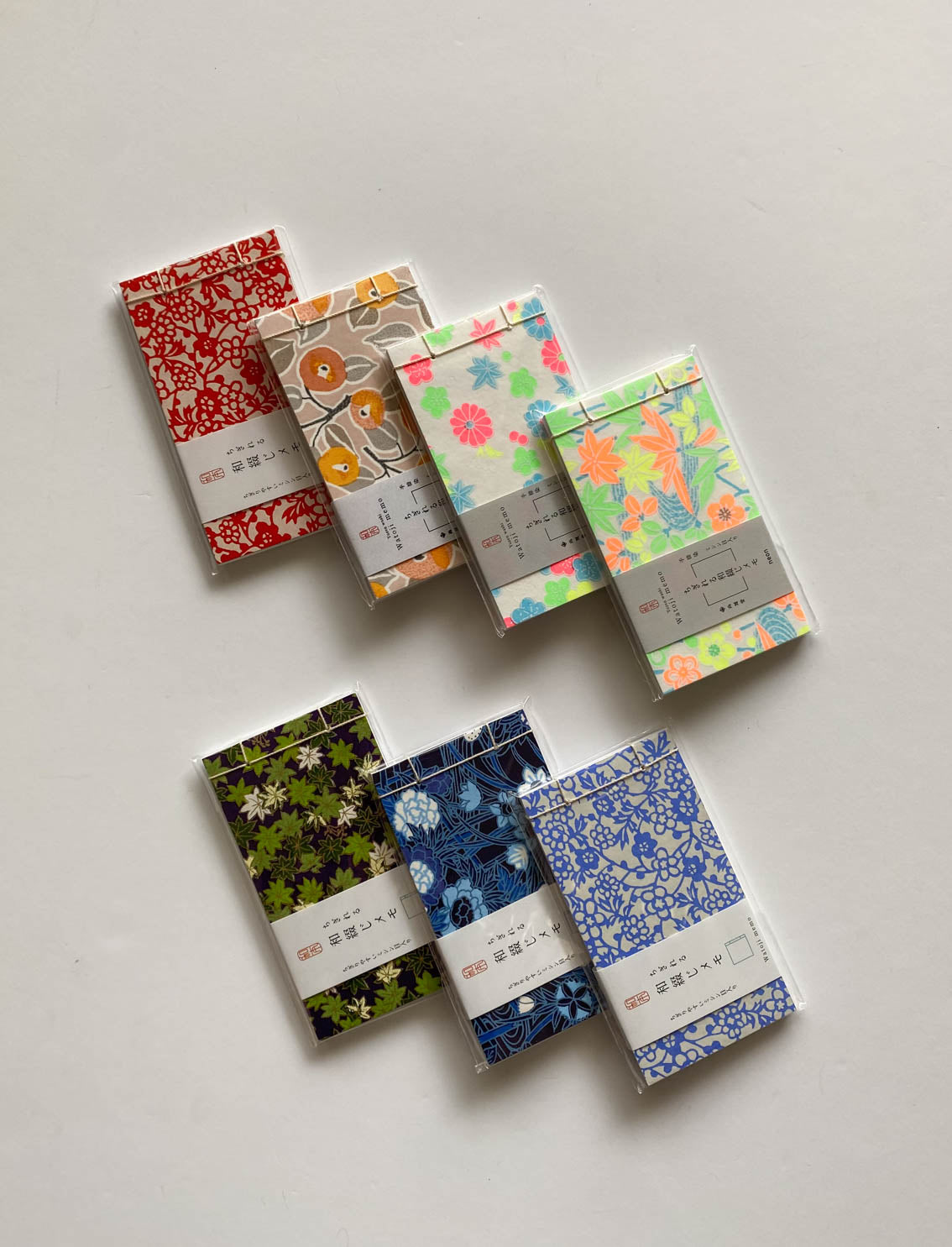 פנקס Red Blossom