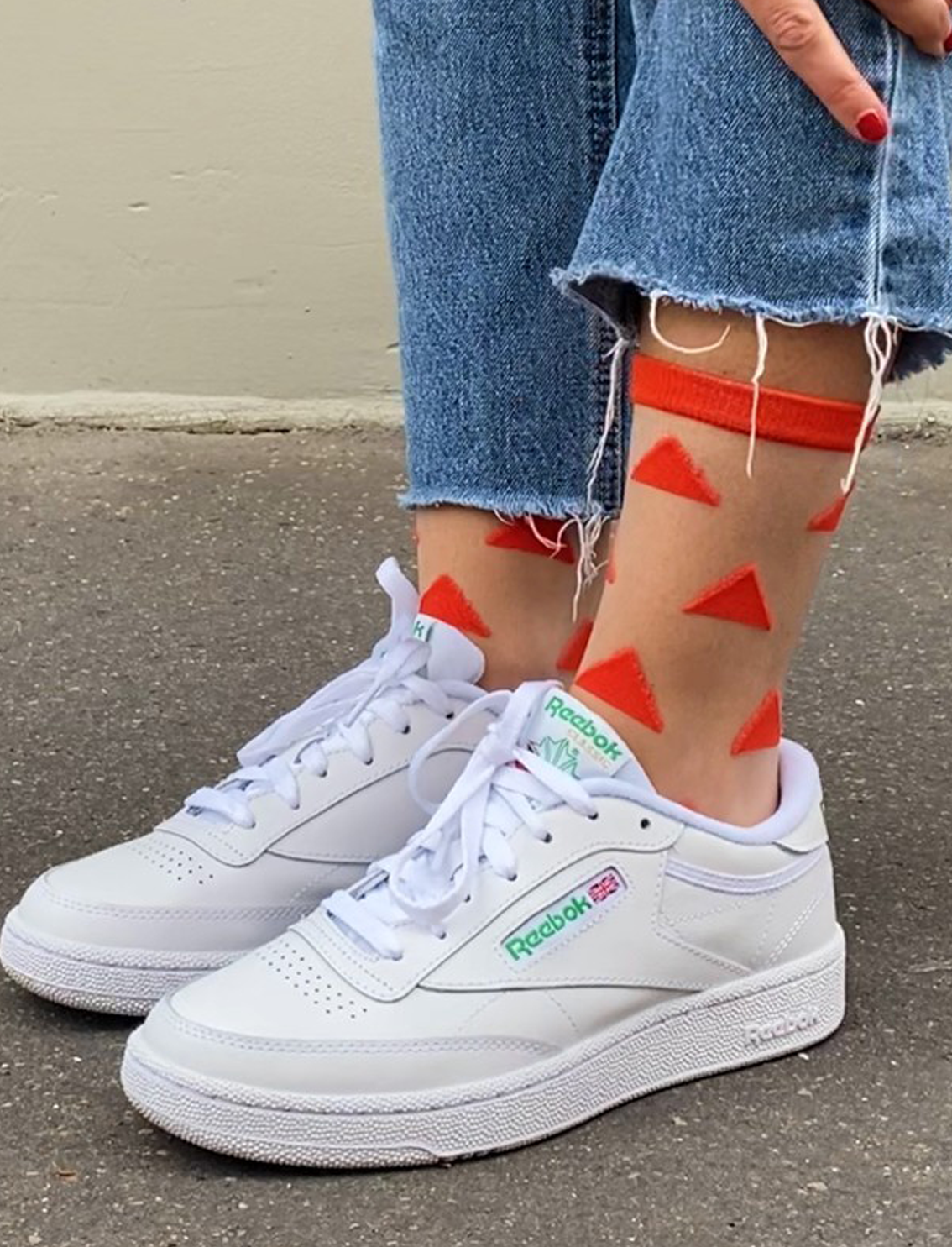 גרביים שקופות Triangle