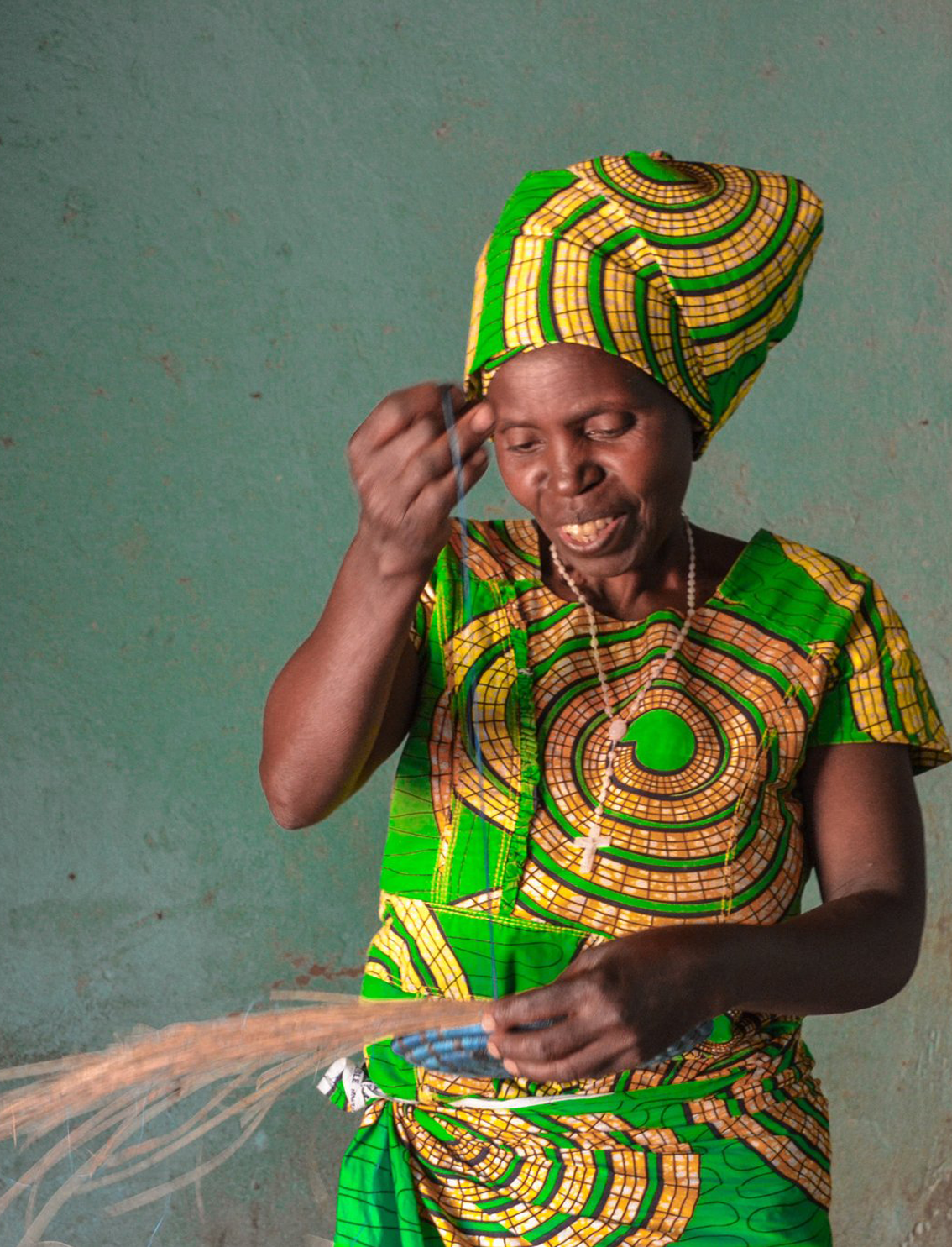 תחתית Fringed Charger