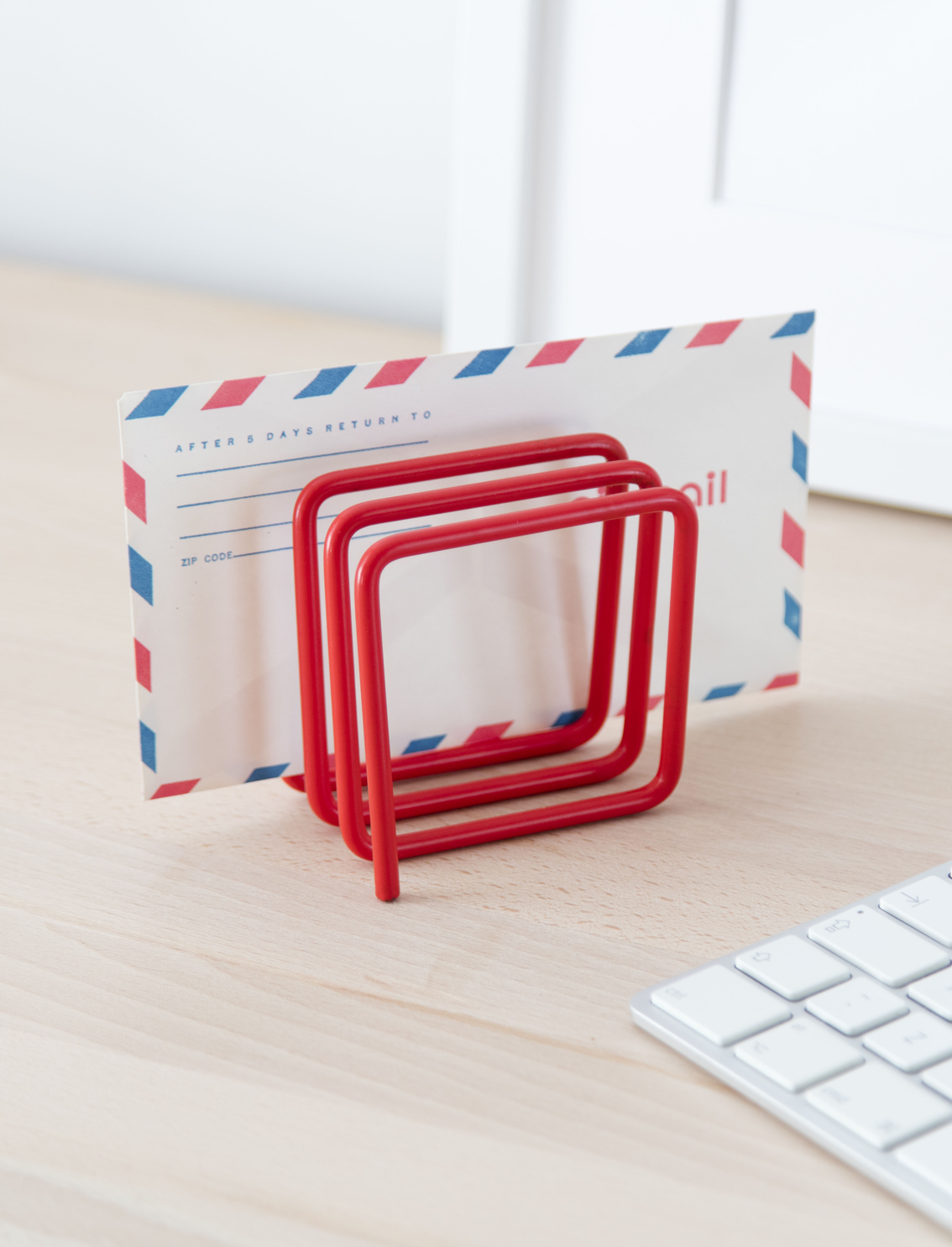 מעמד Letter Rack