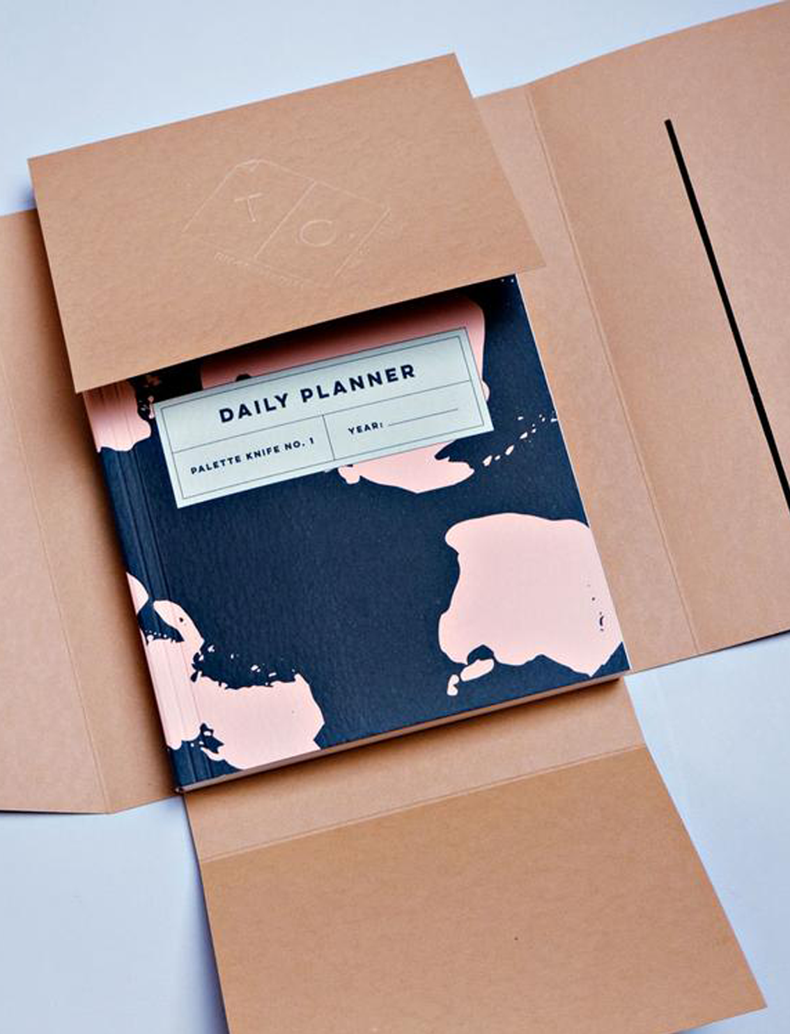 פלאנר יומי Undated Palette Knife