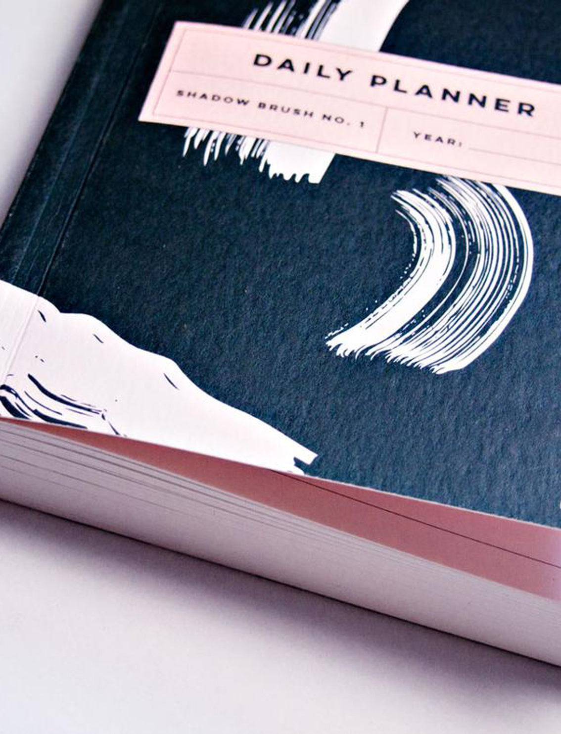פלאנר יומי Undated Shadow Brush