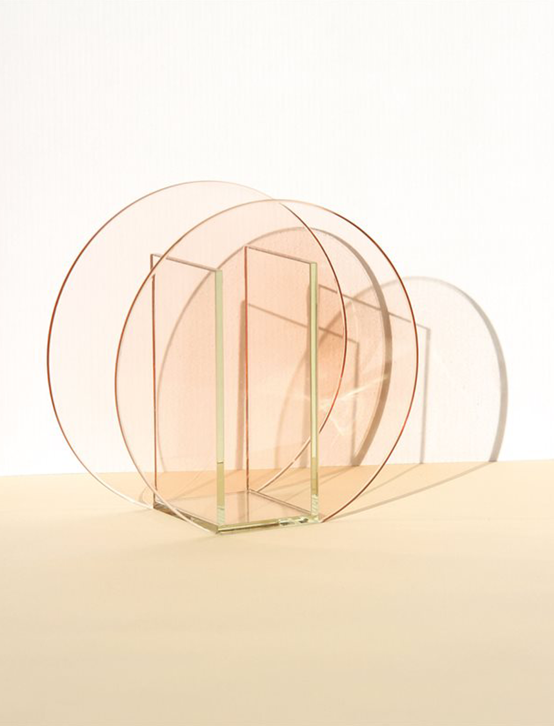 ואזה Pink Circle