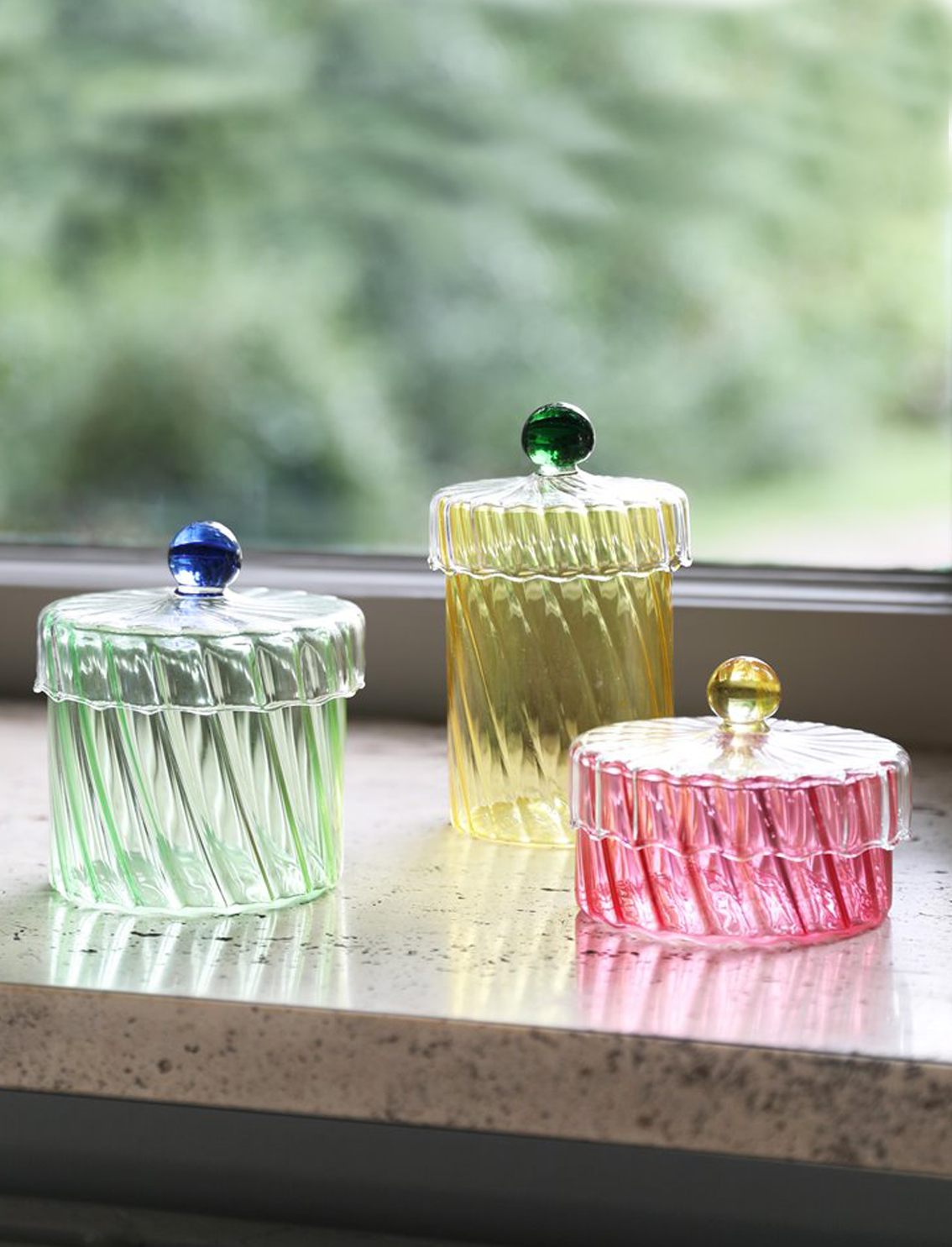 צנצנת Big Spiral Yellow