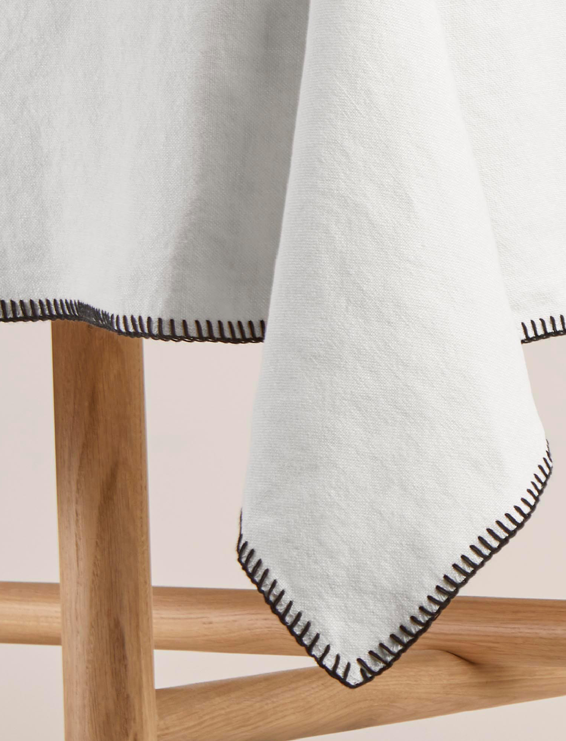 מפת שולחן NINO