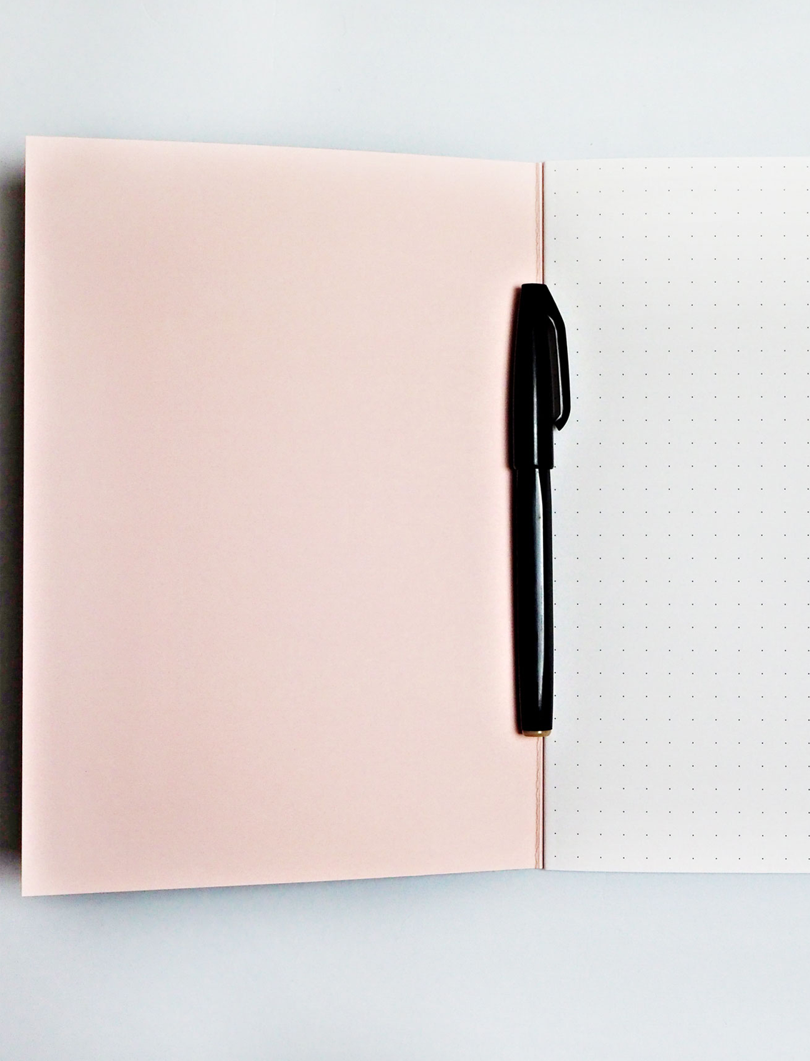 מחברת Shadow Brush A5