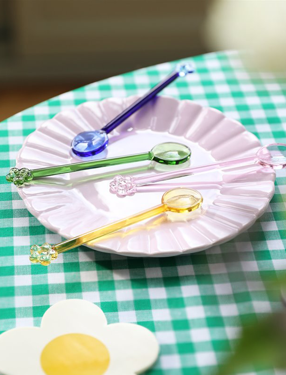 סט 4 כפיות Daisy