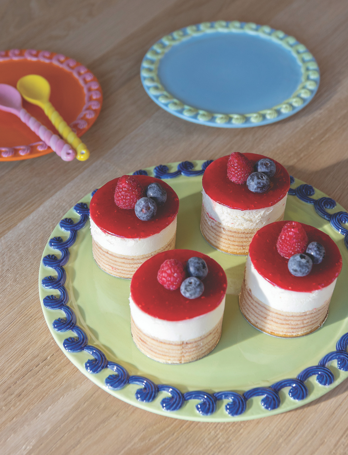 צלחת הגשה Whip