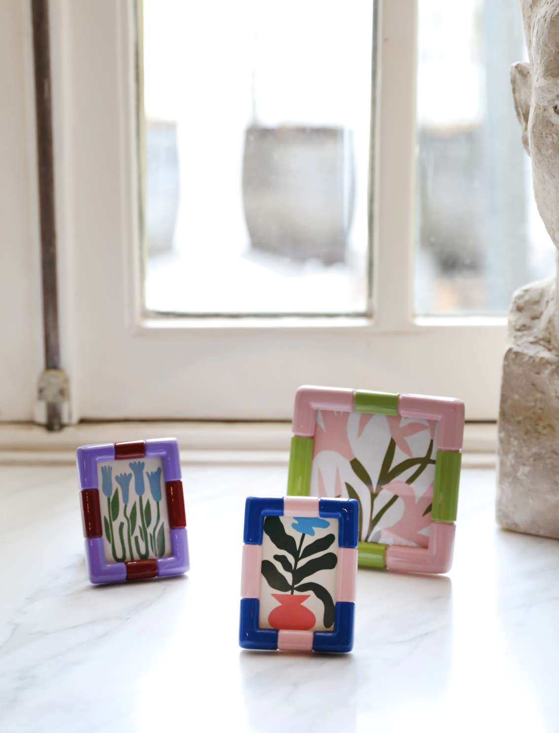 מסגרת קטנטנה לתמונה Rift Lilac