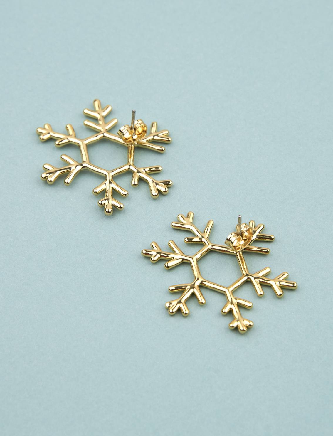 זוג עגילים צמודים Snow Flake