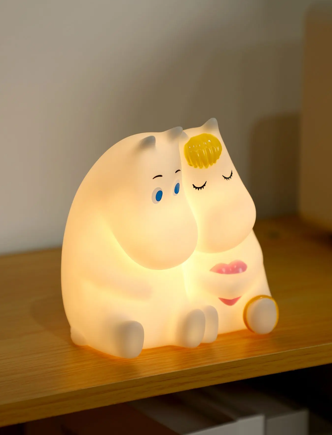 מנורת לילה Moomin Hug