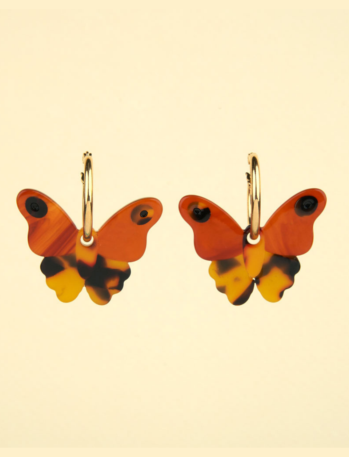 זוג עגילים תלויים Moth