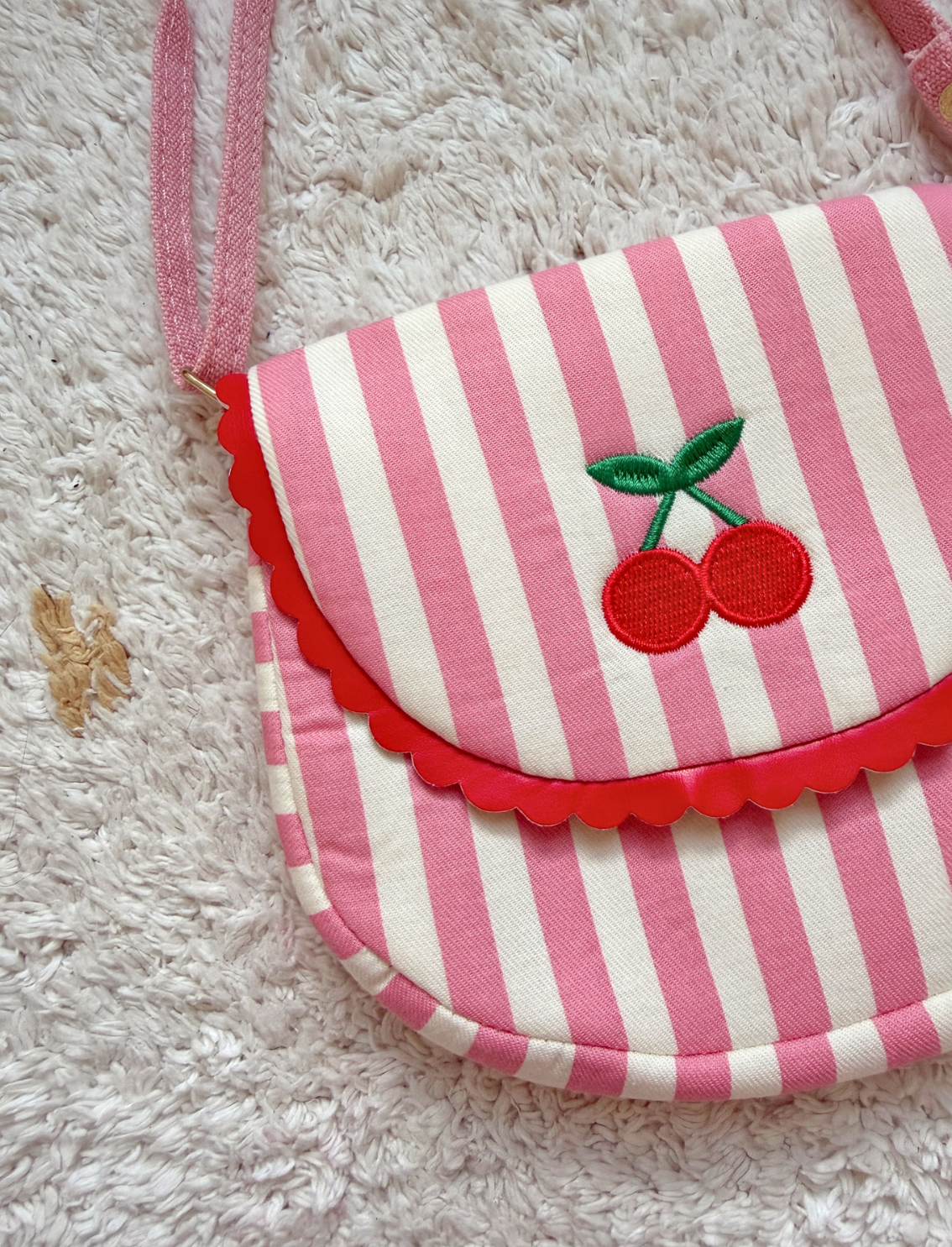 תיק צד לילדות Cherry Stripes