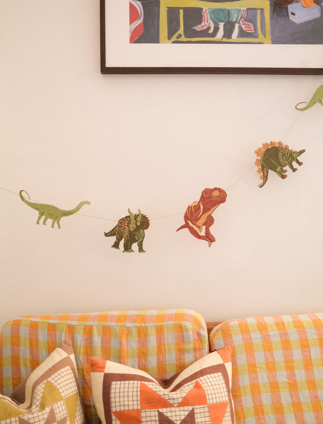 גרילנדת נייר תפורה Dinosaurs
