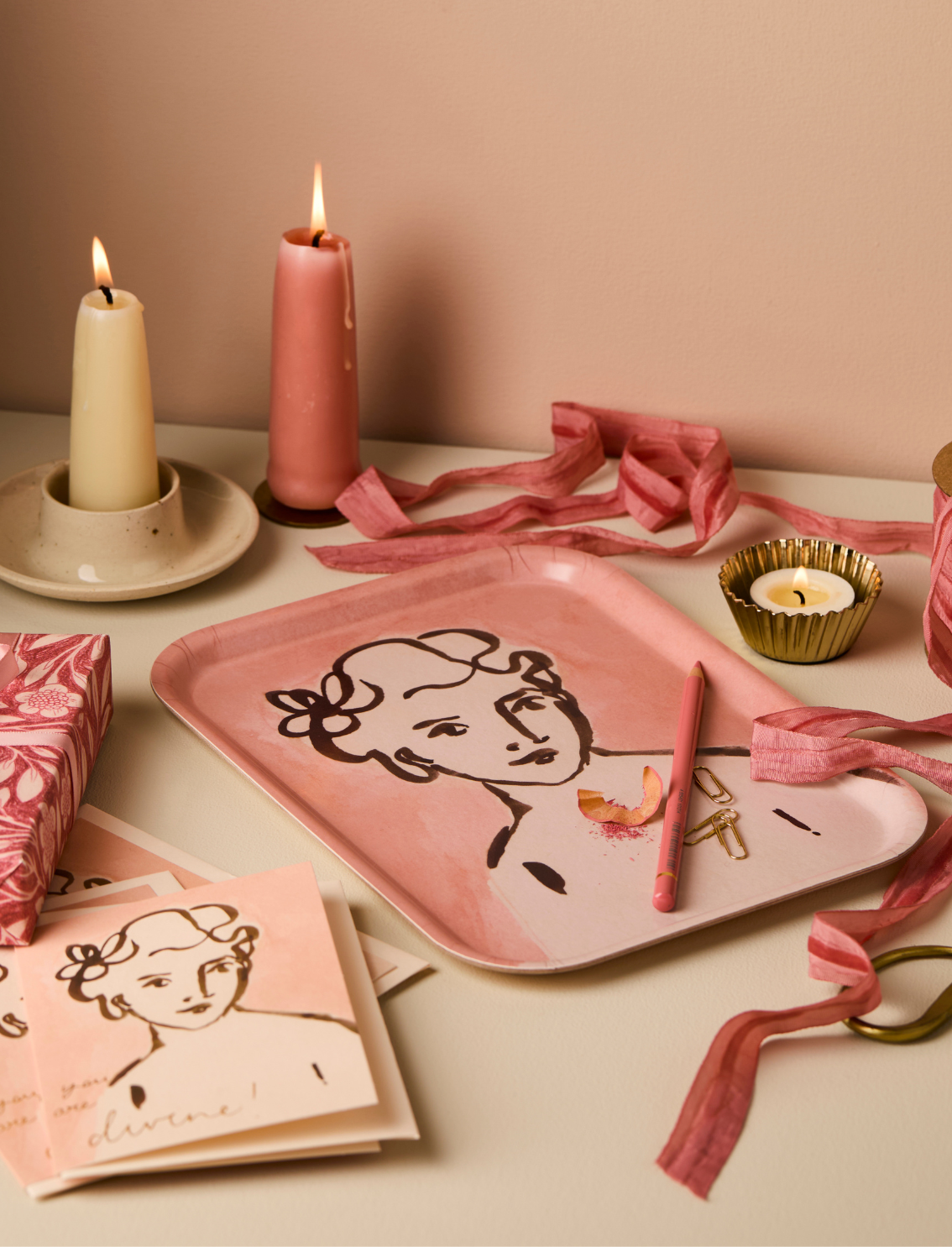 מגש עץ מלבני Divine Woman