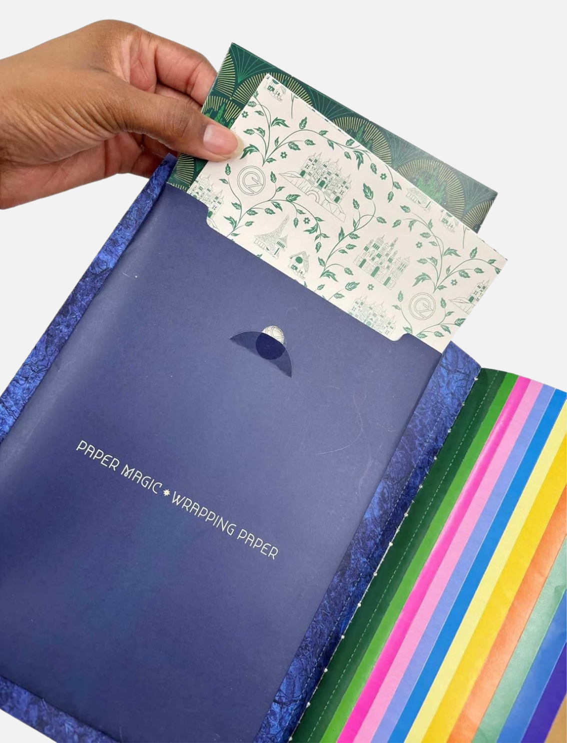חוברת יצירה Wicked Paper Magic